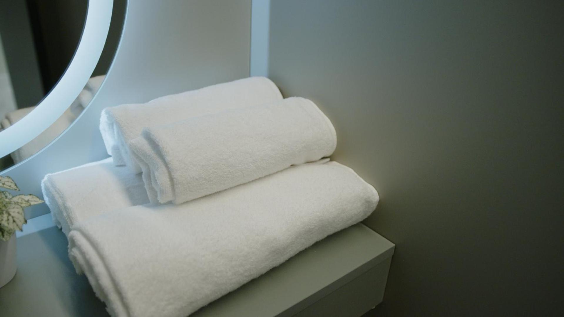 Superlativo Trinidad Kapselhotel Málaga